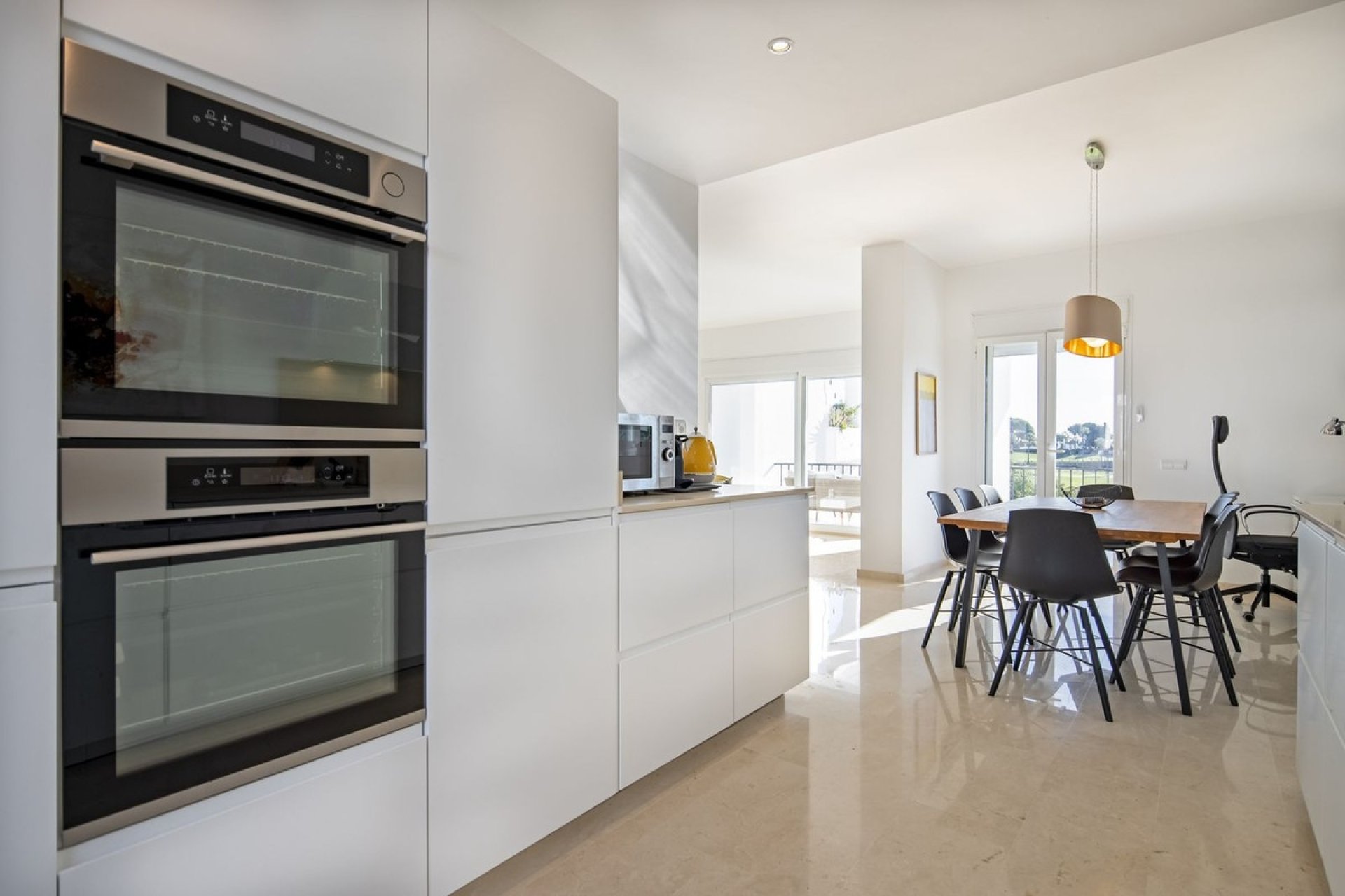 Rynek wtórny - Villa - Marbella - Nueva Andalucía