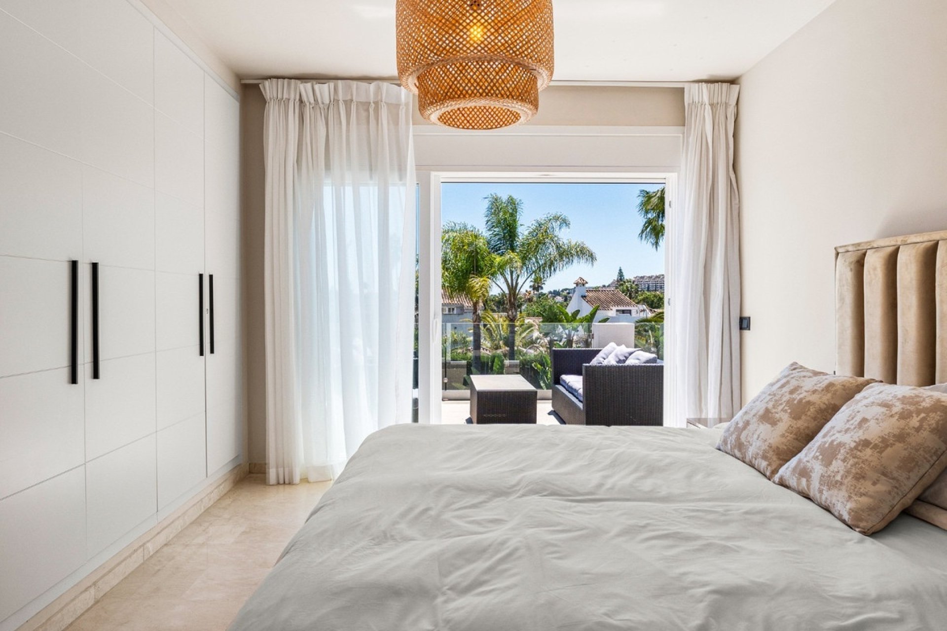 Rynek wtórny - Villa - Marbella - Nueva Andalucía