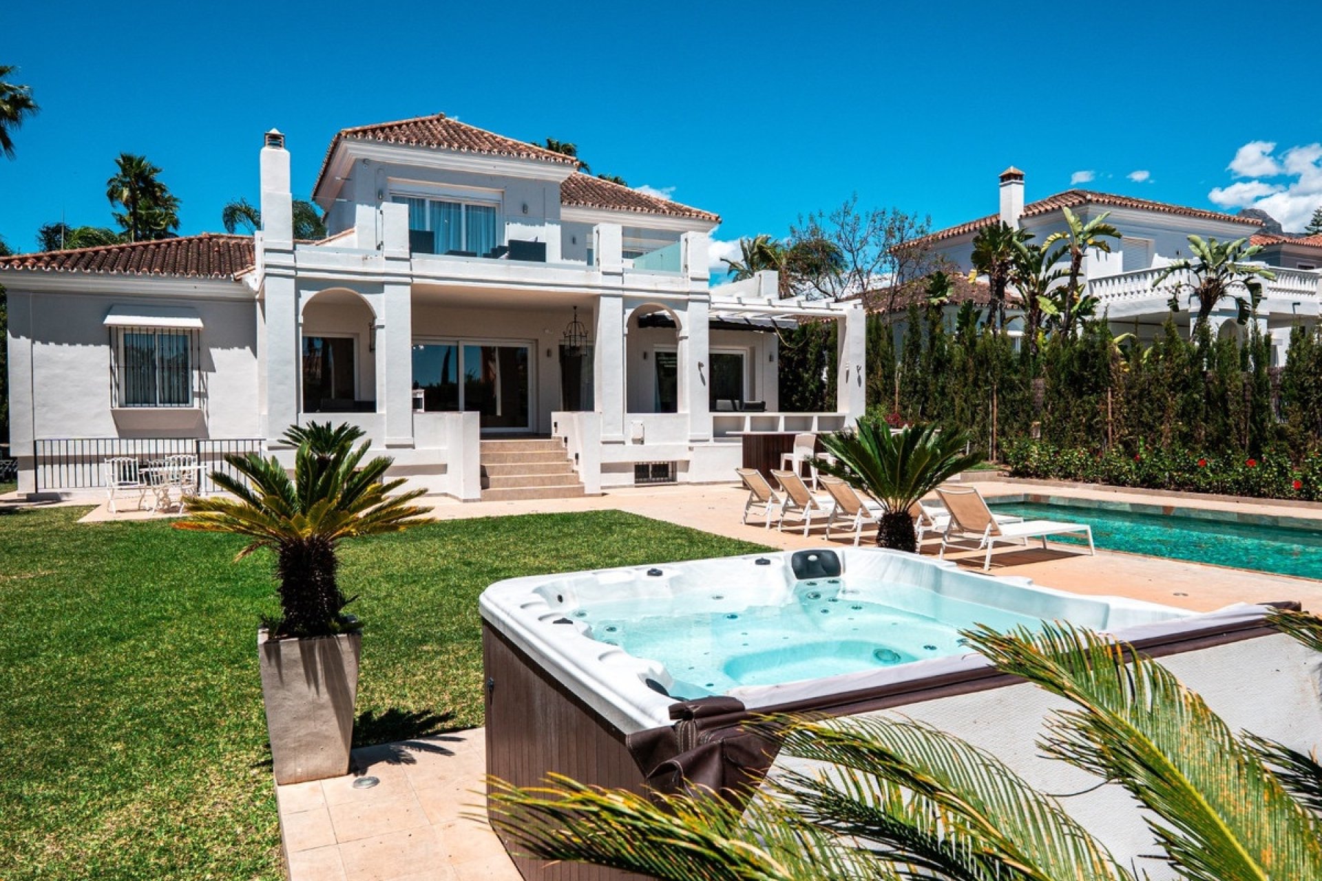 Rynek wtórny - Villa - Marbella - Nueva Andalucía