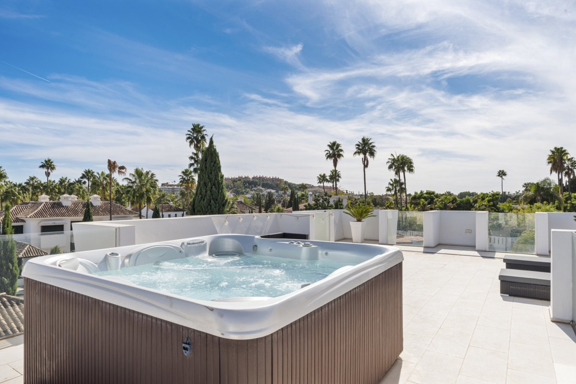 Rynek wtórny - Villa - Marbella - Nueva Andalucía