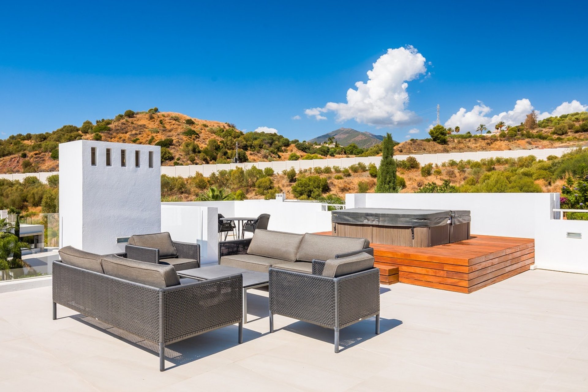 Rynek wtórny - Villa - Marbella - Nueva Andalucía