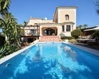 Rynek wtórny - Villa - Marbella - Nueva Andalucía