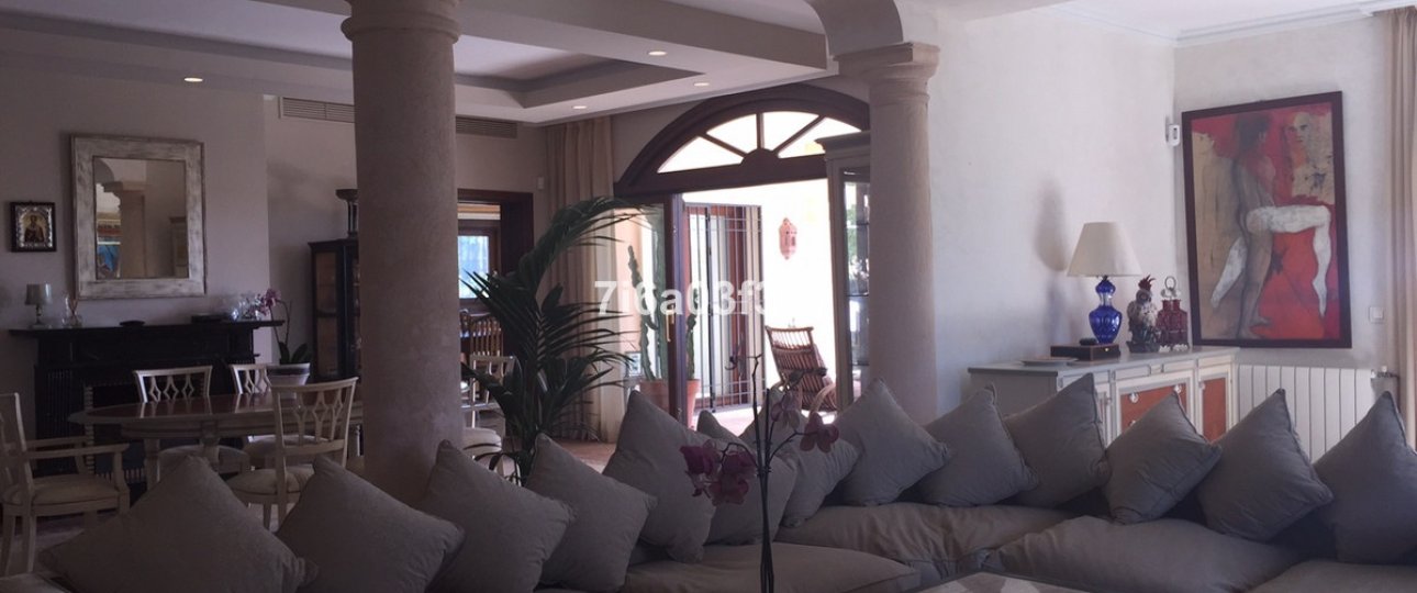 Rynek wtórny - Villa - Marbella - Nueva Andalucía