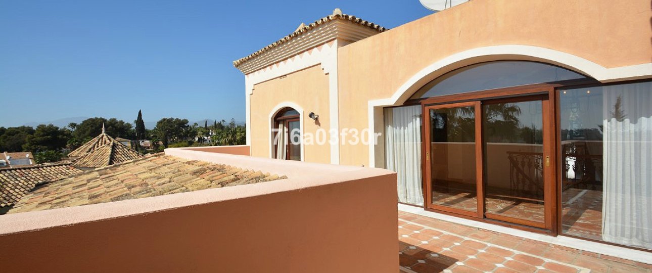 Rynek wtórny - Villa - Marbella - Nueva Andalucía