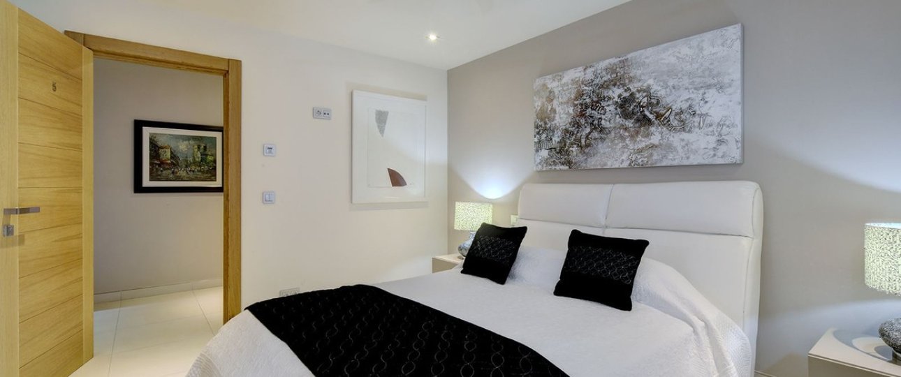 Rynek wtórny - Villa - Marbella - Nueva Andalucía