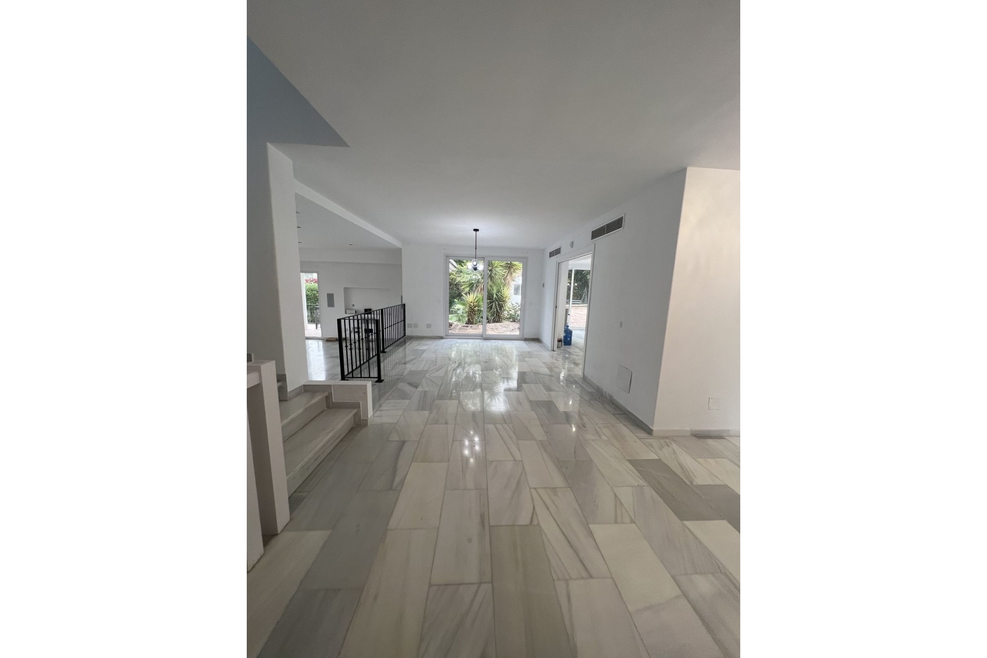 Rynek wtórny - Villa - Marbella - Nueva Andalucía
