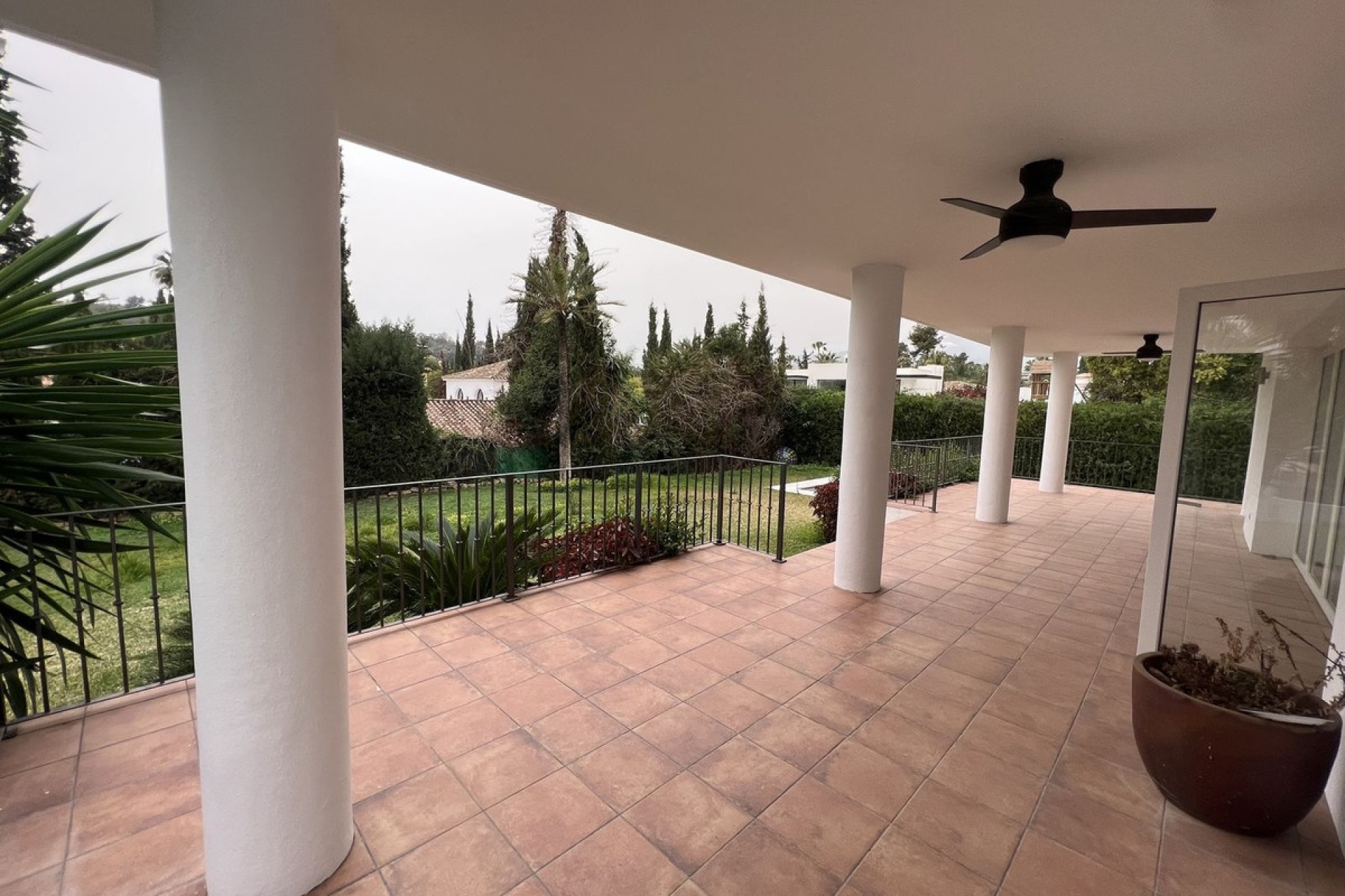 Rynek wtórny - Villa - Marbella - Nueva Andalucía