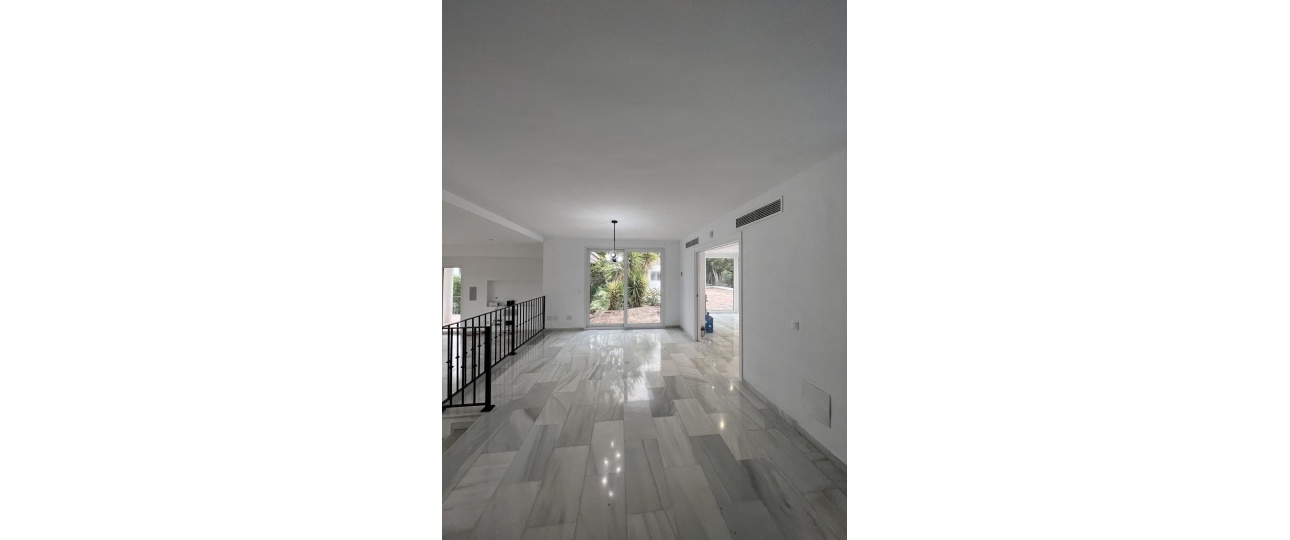 Rynek wtórny - Villa - Marbella - Nueva Andalucía