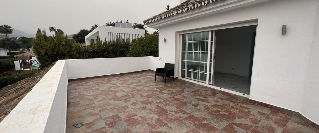 Rynek wtórny - Villa - Marbella - Nueva Andalucía