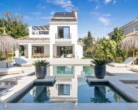 Rynek wtórny - Villa - Marbella - Nueva Andalucía