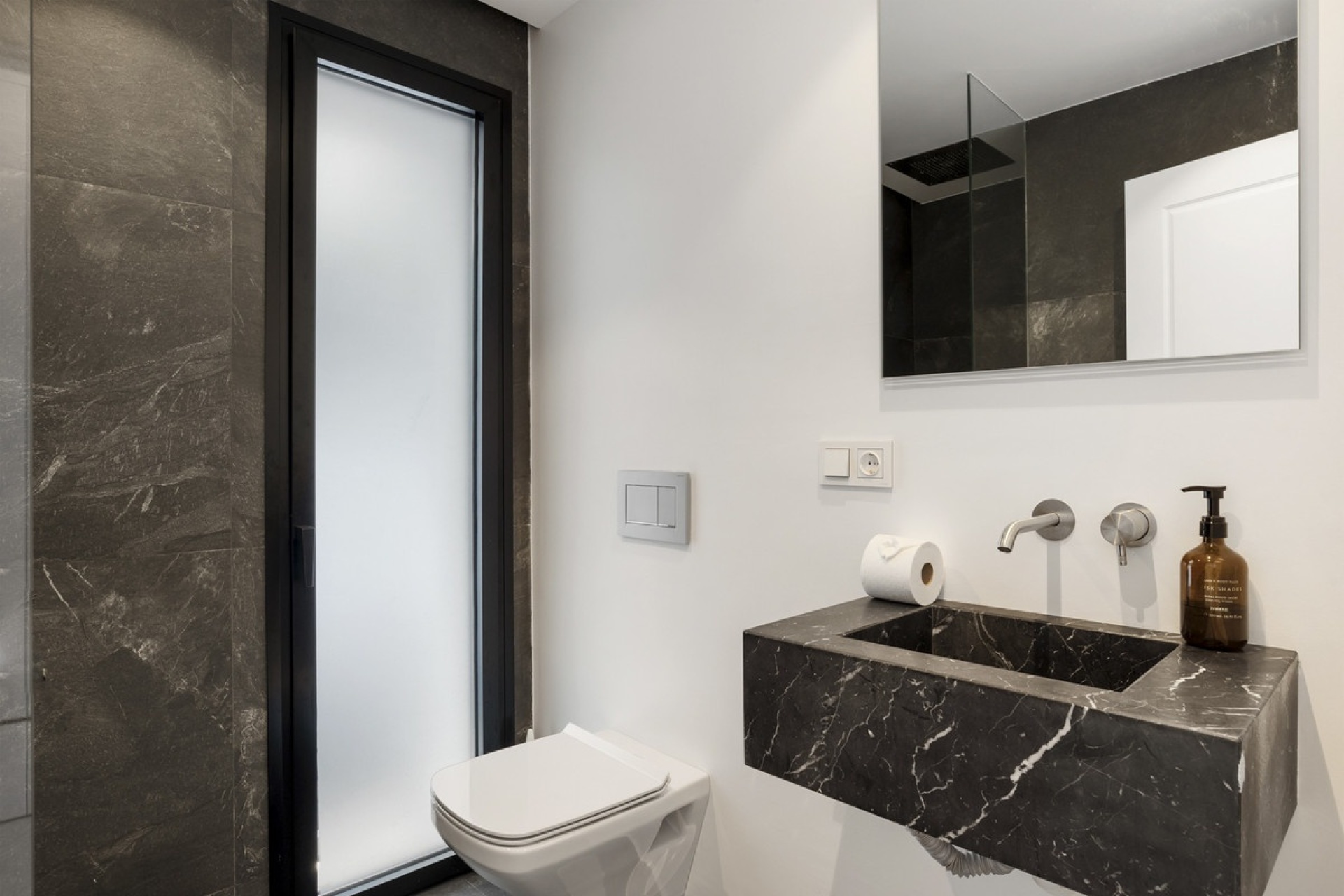 Rynek wtórny - Villa - Marbella - Nueva Andalucía
