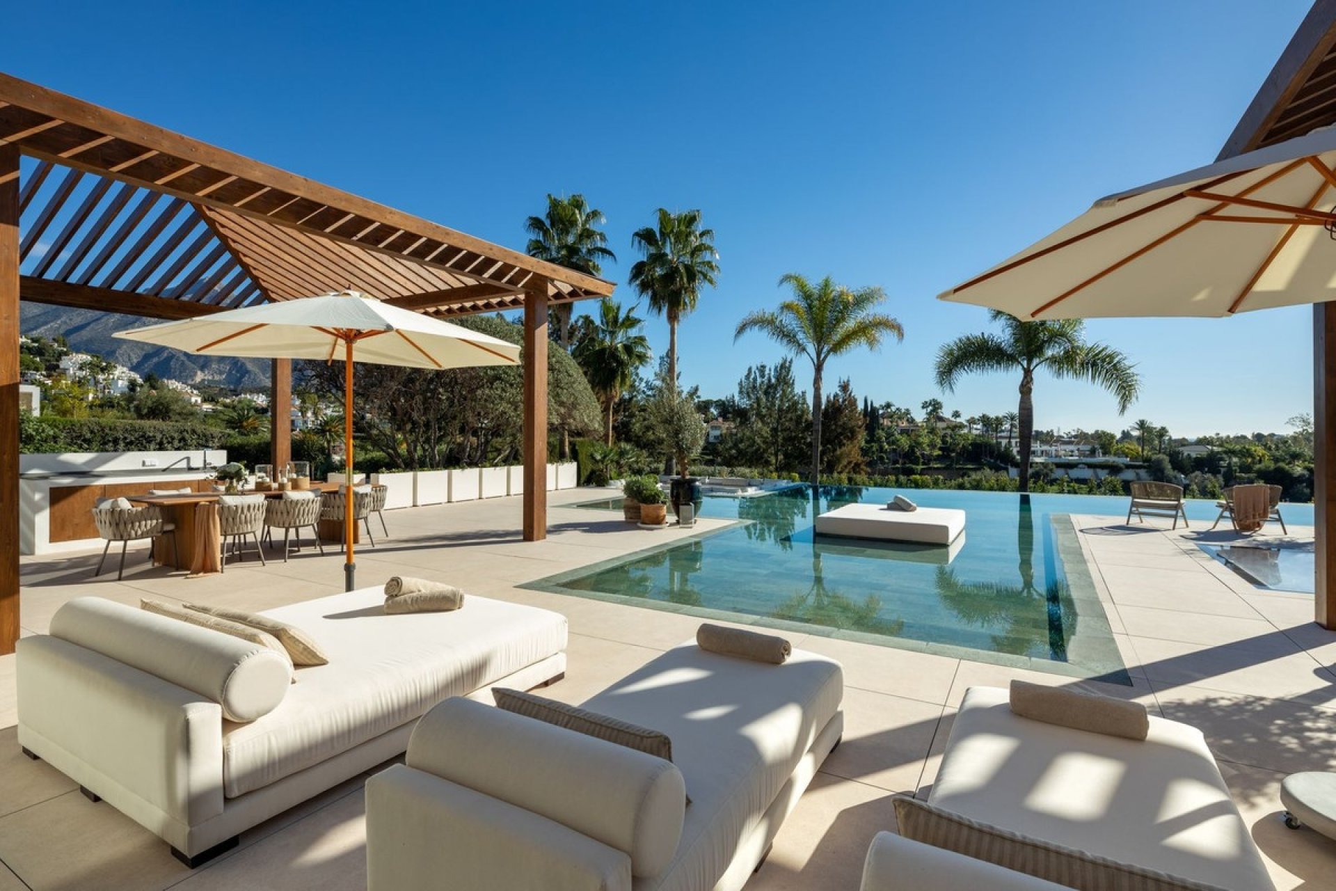 Rynek wtórny - Villa - Marbella - Nueva Andalucía