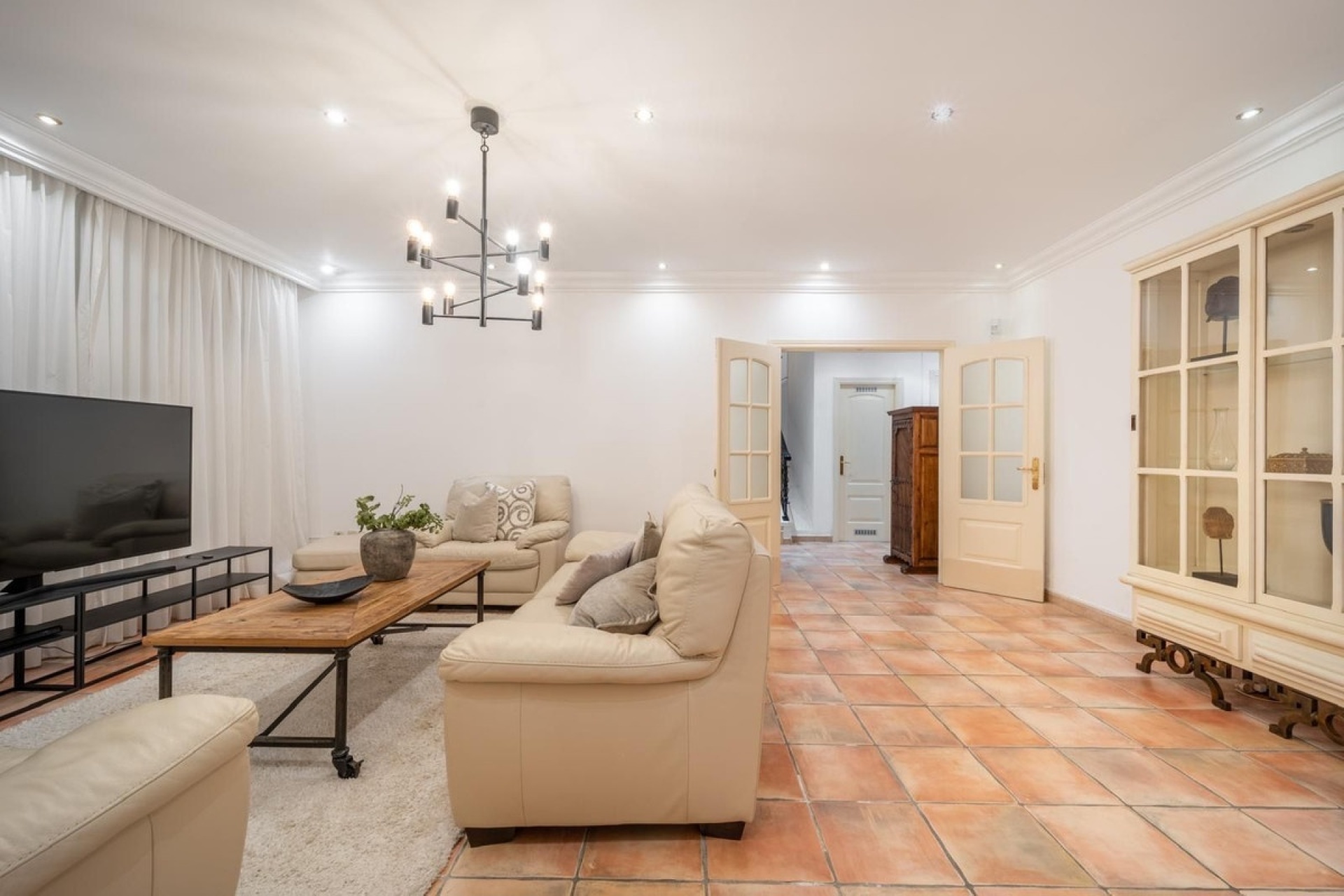 Rynek wtórny - Villa - Marbella - Nueva Andalucía