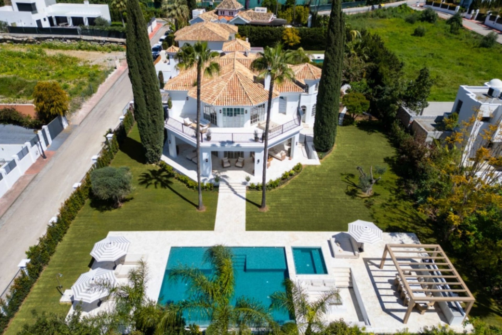 Rynek wtórny - Villa - Marbella - Nueva Andalucía
