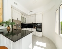 Rynek wtórny - Villa - Marbella - Nueva Andalucía