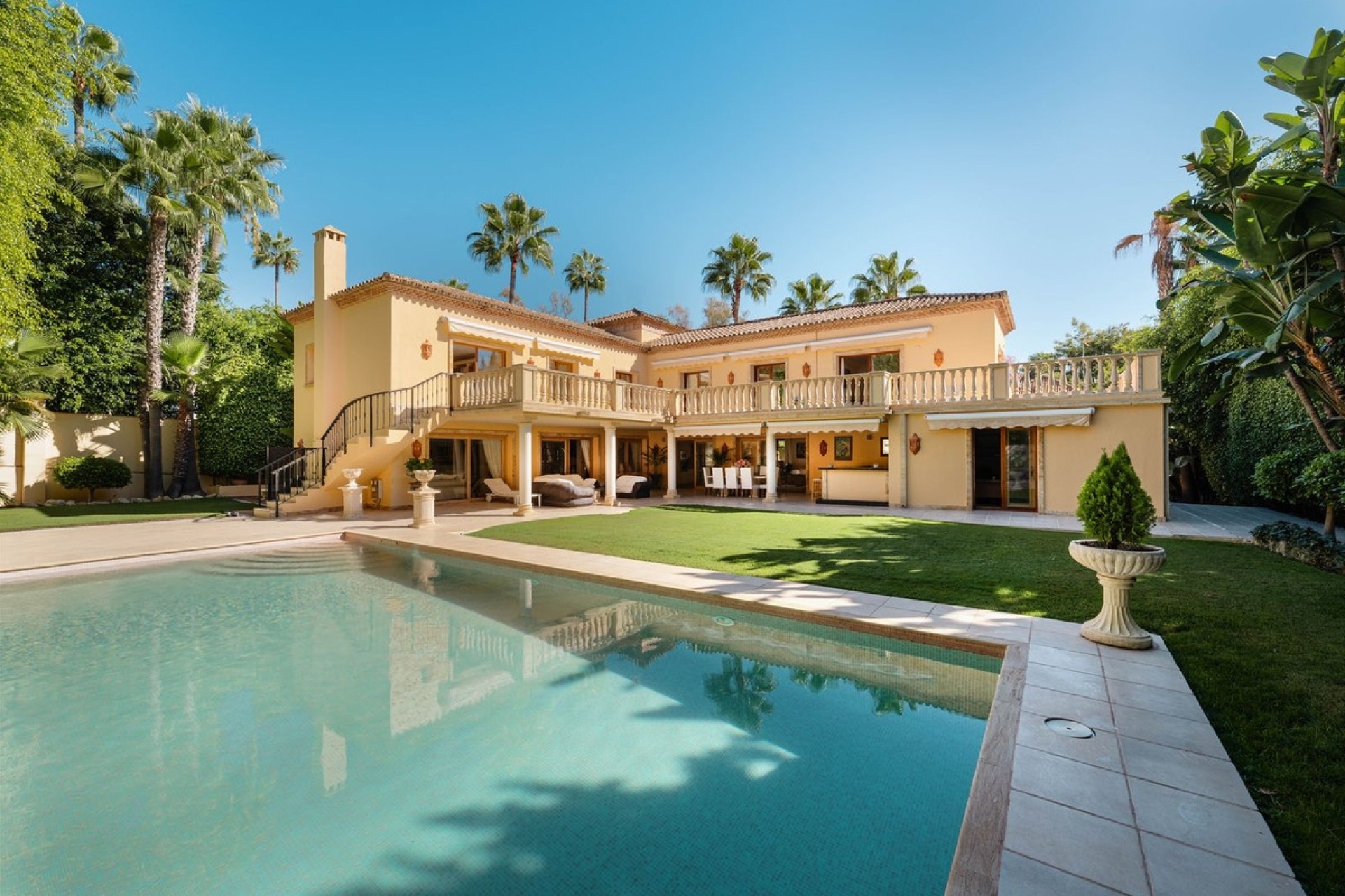 Rynek wtórny - Villa - Marbella - Nueva Andalucía