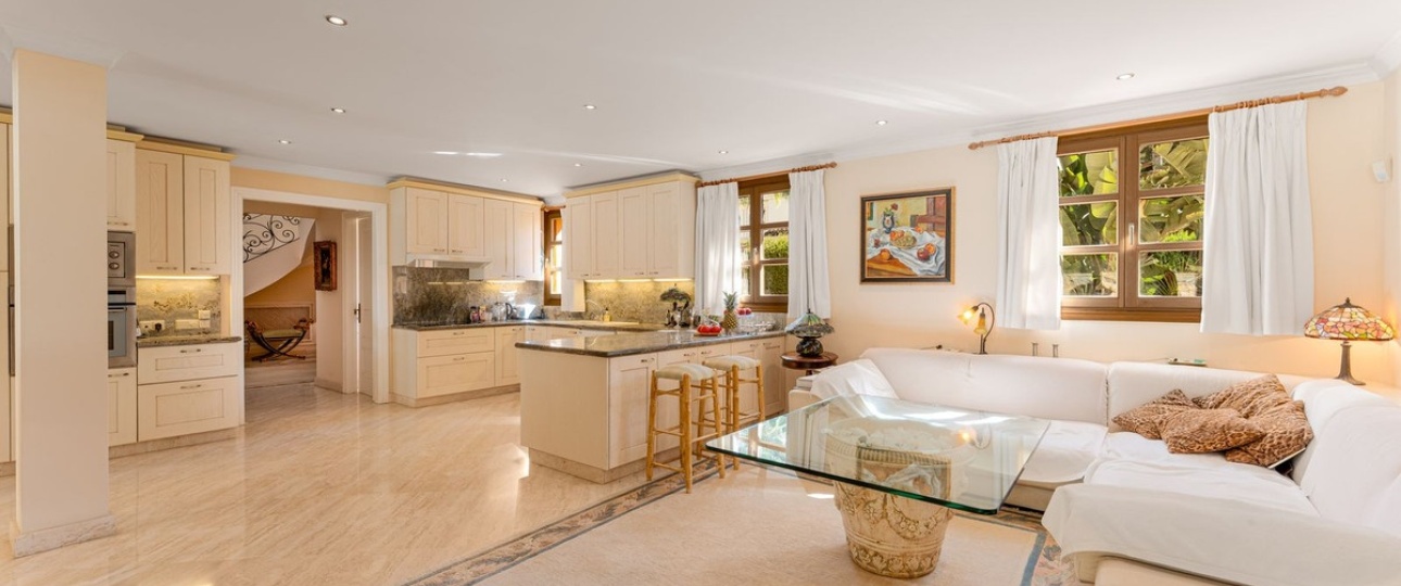 Rynek wtórny - Villa - Marbella - Nueva Andalucía
