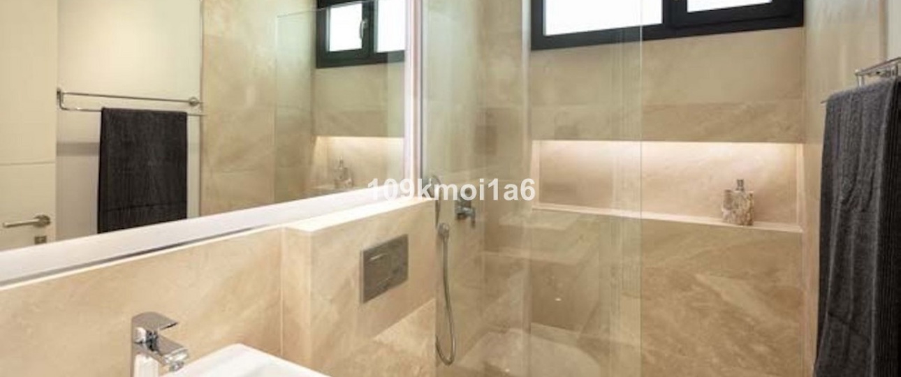 Rynek wtórny - Villa - Marbella - Nueva Andalucía
