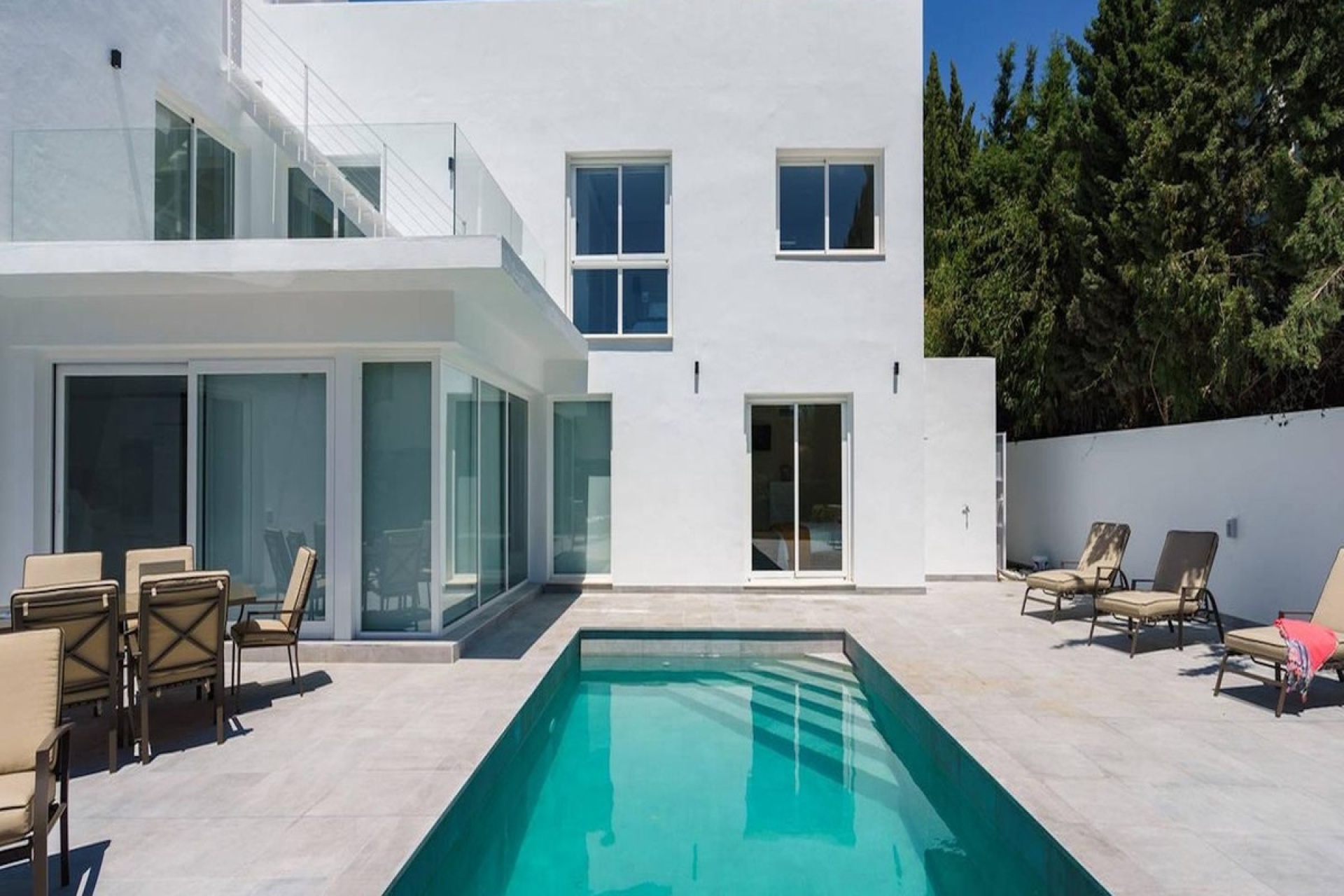 Rynek wtórny - Villa - Marbella - Nueva Andalucía