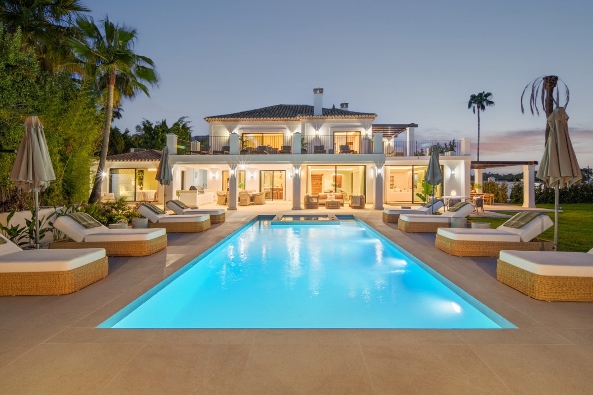 Rynek wtórny - Villa - Marbella - Nueva Andalucía
