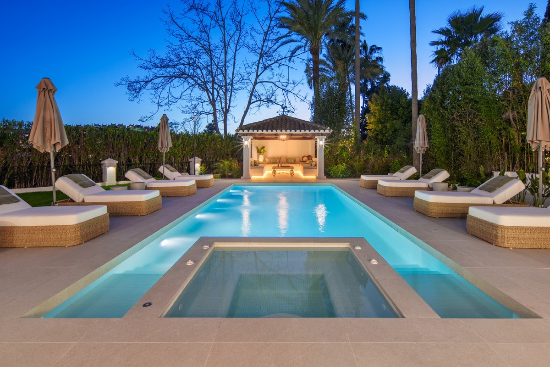 Rynek wtórny - Villa - Marbella - Nueva Andalucía