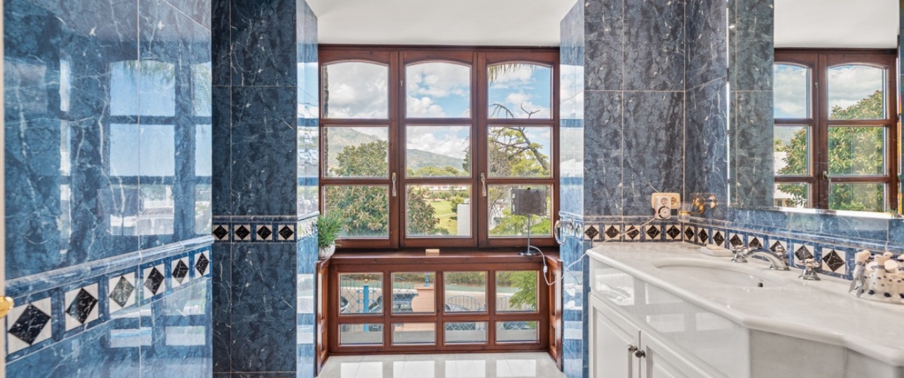 Rynek wtórny - Villa - Marbella - Nueva Andalucía