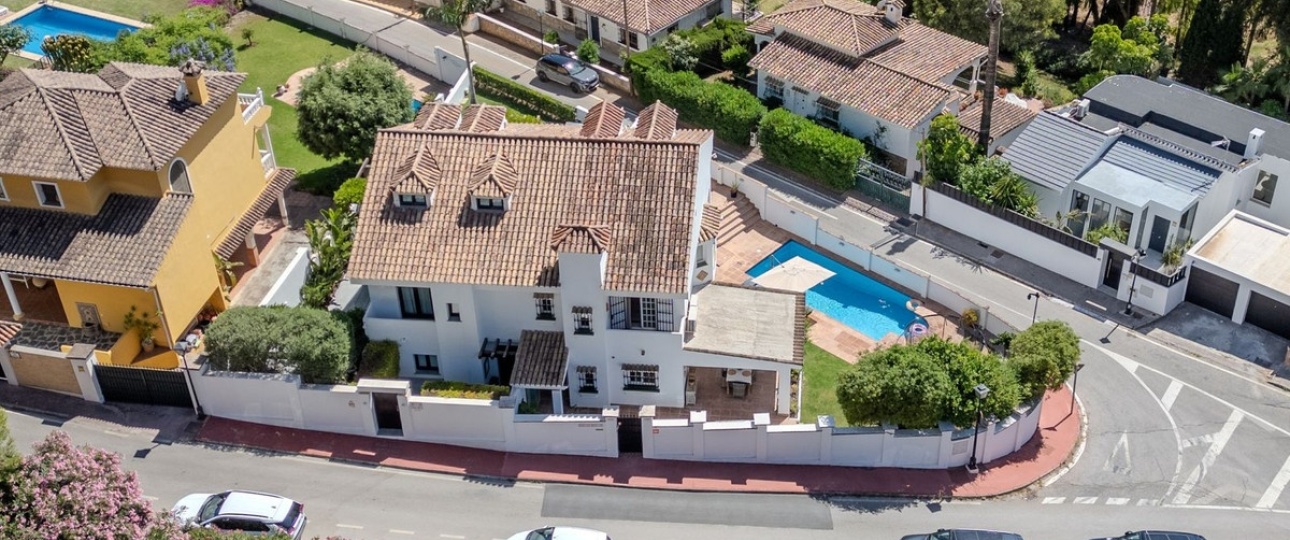 Rynek wtórny - Villa - Marbella - Nueva Andalucía