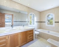 Rynek wtórny - Villa - Marbella - Nueva Andalucía
