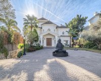 Rynek wtórny - Villa - Marbella - Nueva Andalucía