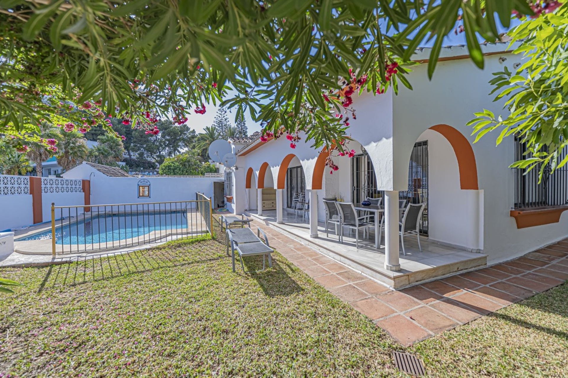 Rynek wtórny - Villa - Marbella - Nueva Andalucía