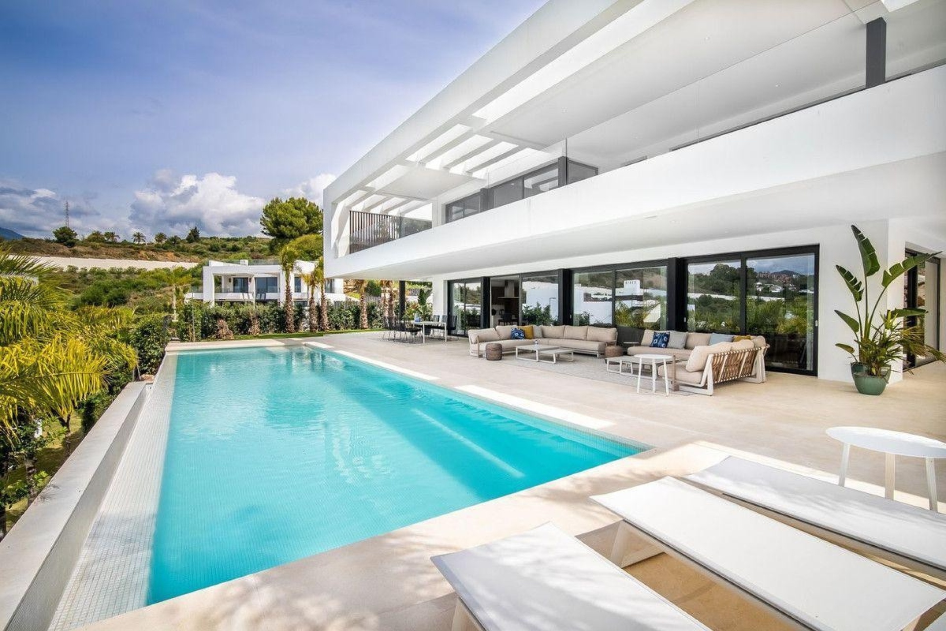 Rynek wtórny - Villa - Marbella - Nueva Andalucía
