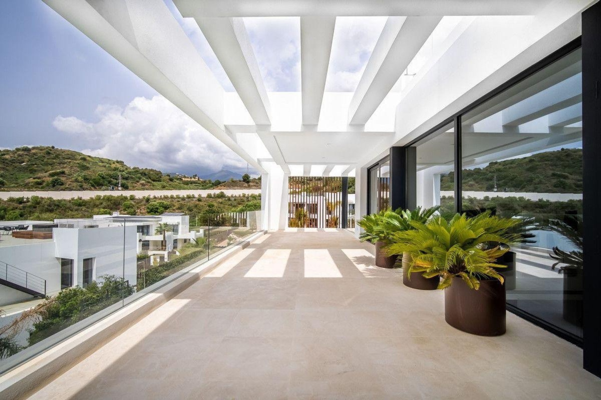 Rynek wtórny - Villa - Marbella - Nueva Andalucía
