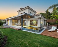 Rynek wtórny - Villa - Marbella - Nueva Andalucía