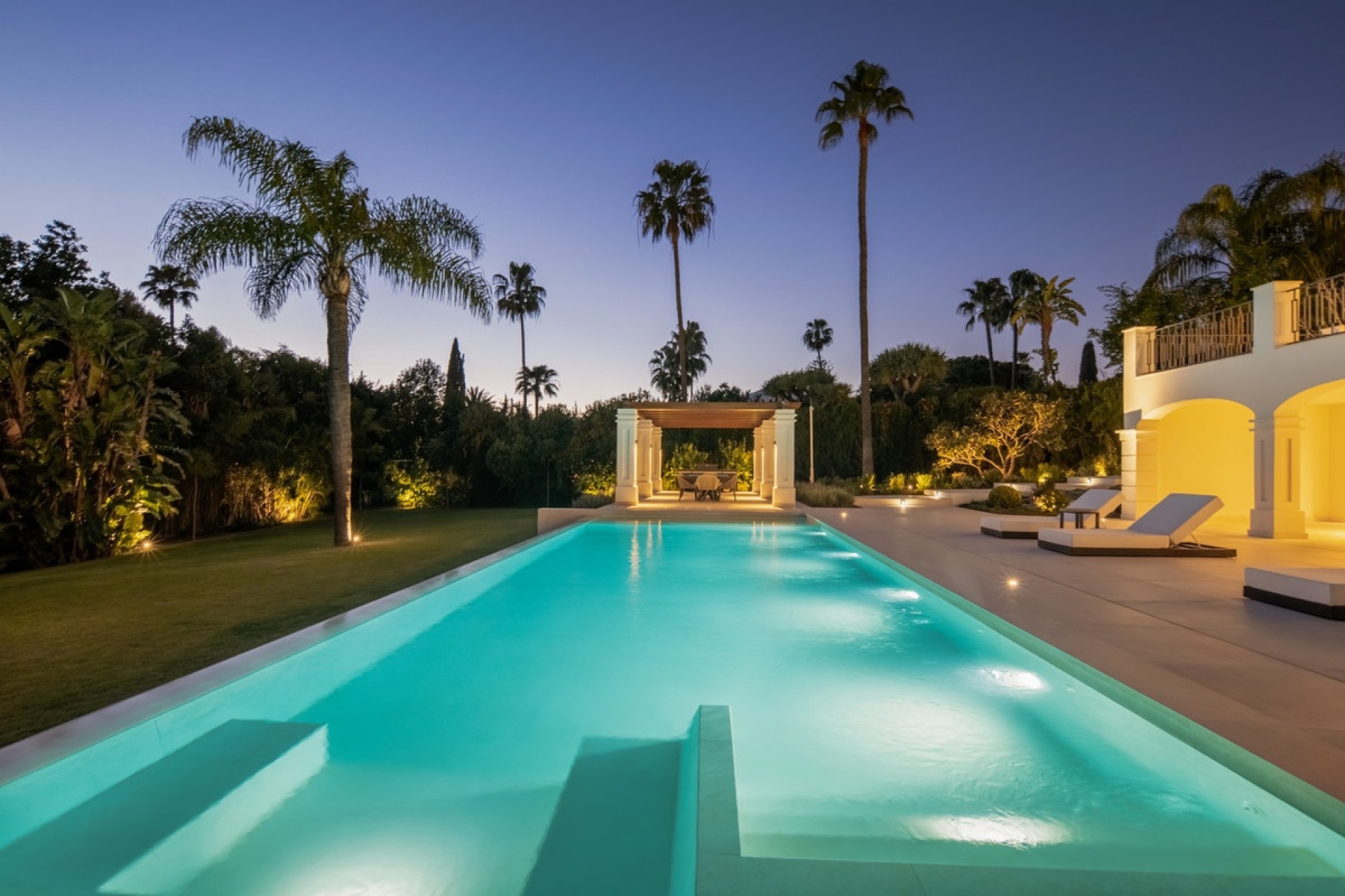 Rynek wtórny - Villa - Marbella - Nueva Andalucía