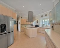 Rynek wtórny - Villa - Marbella - Nueva Andalucía