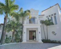 Rynek wtórny - Villa - Marbella - Nueva Andalucía