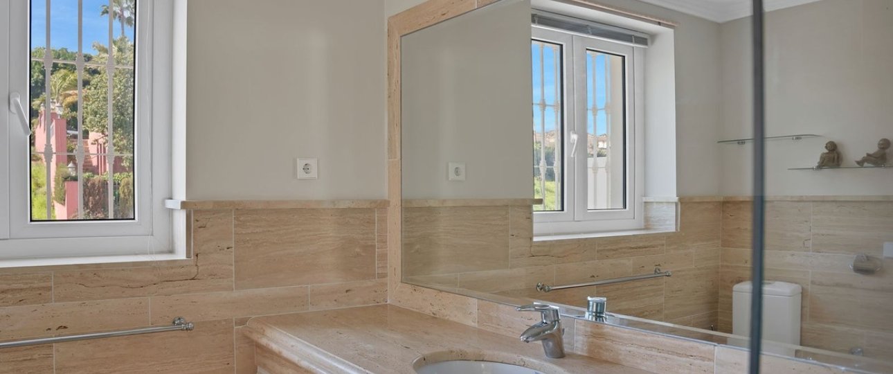 Rynek wtórny - Villa - Marbella - Nueva Andalucía