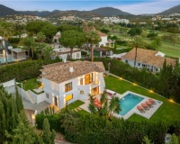 Rynek wtórny - Villa - Marbella - Nueva Andalucía