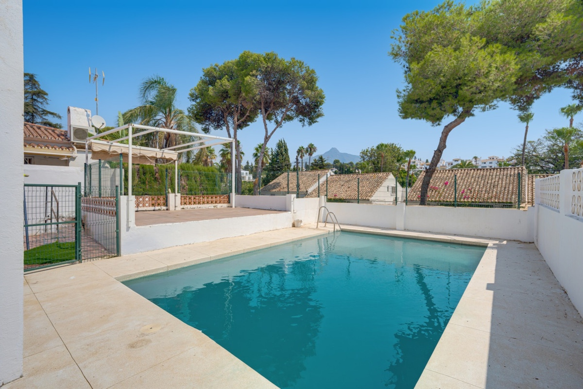 Rynek wtórny - Villa - Marbella - Nueva Andalucía