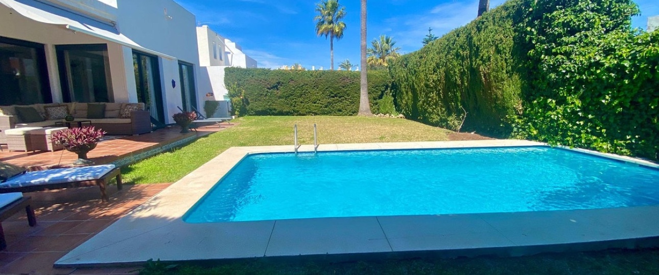 Rynek wtórny - Villa - Marbella - Nueva Andalucía