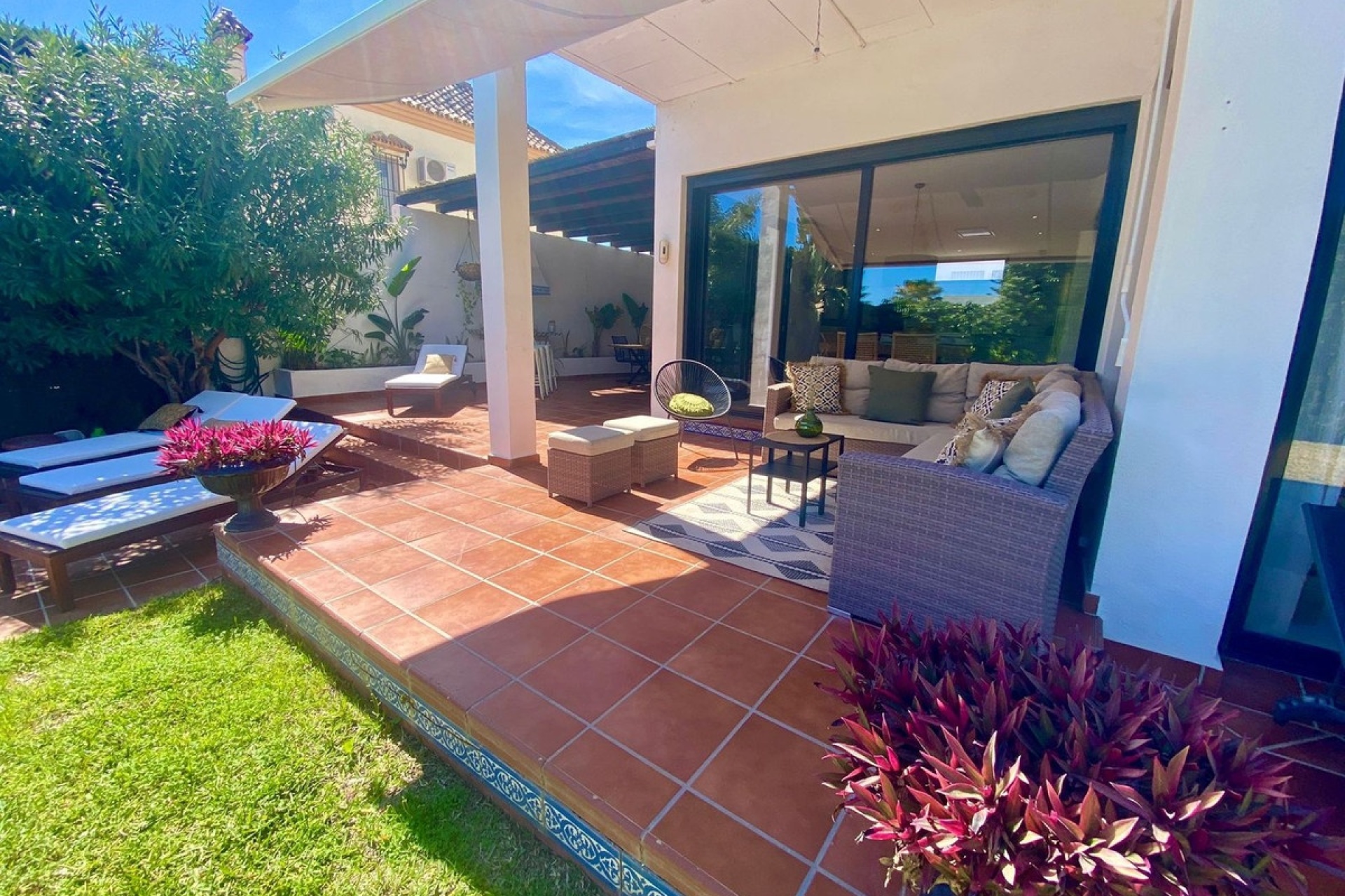 Rynek wtórny - Villa - Marbella - Nueva Andalucía