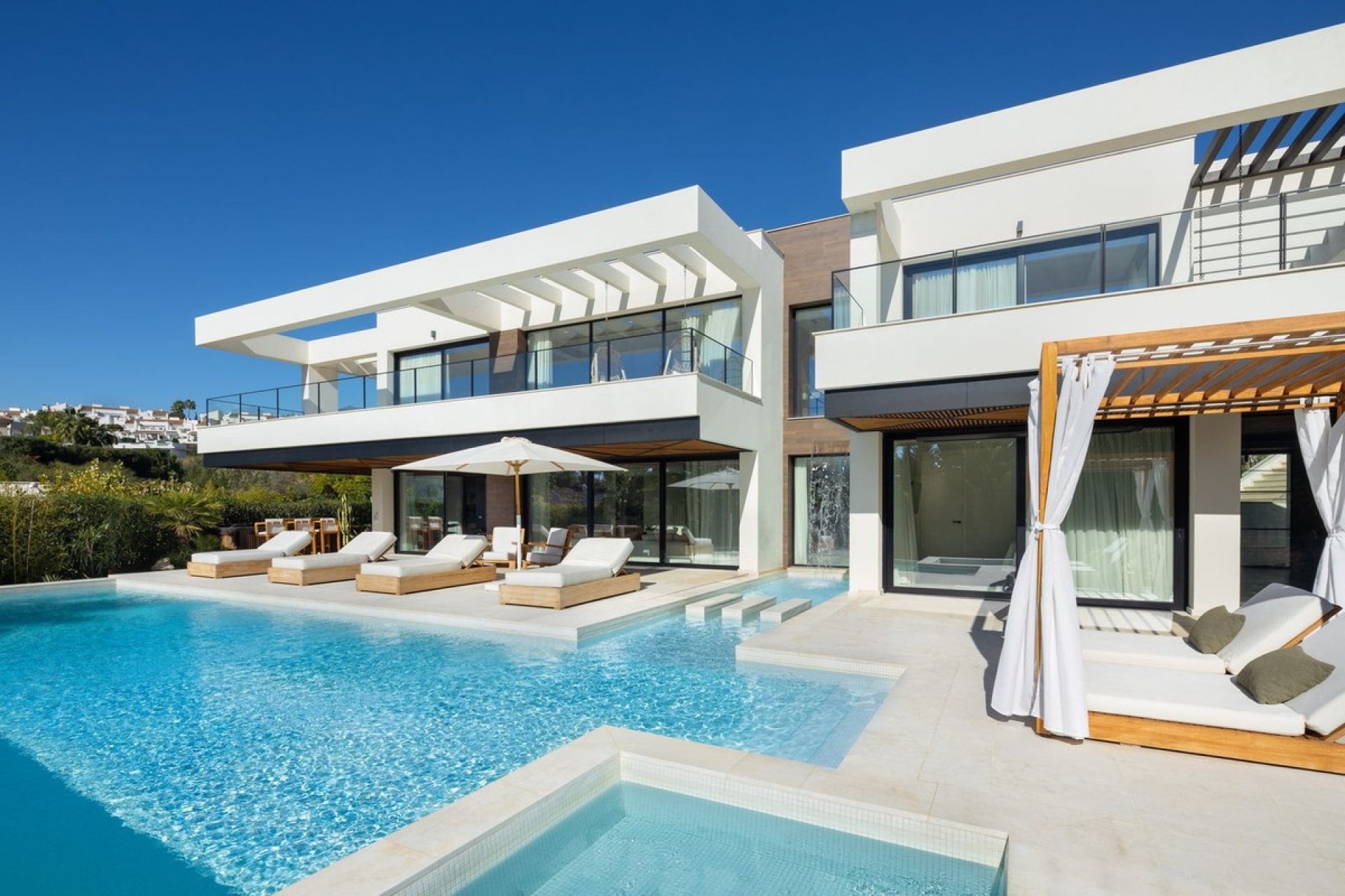 Rynek wtórny - Villa - Marbella - Nueva Andalucía