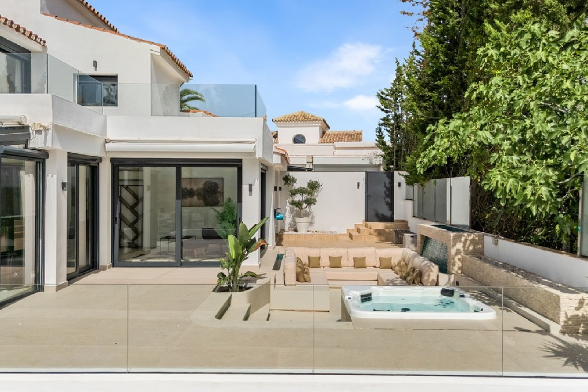 Rynek wtórny - Villa - Marbella - Nueva Andalucía