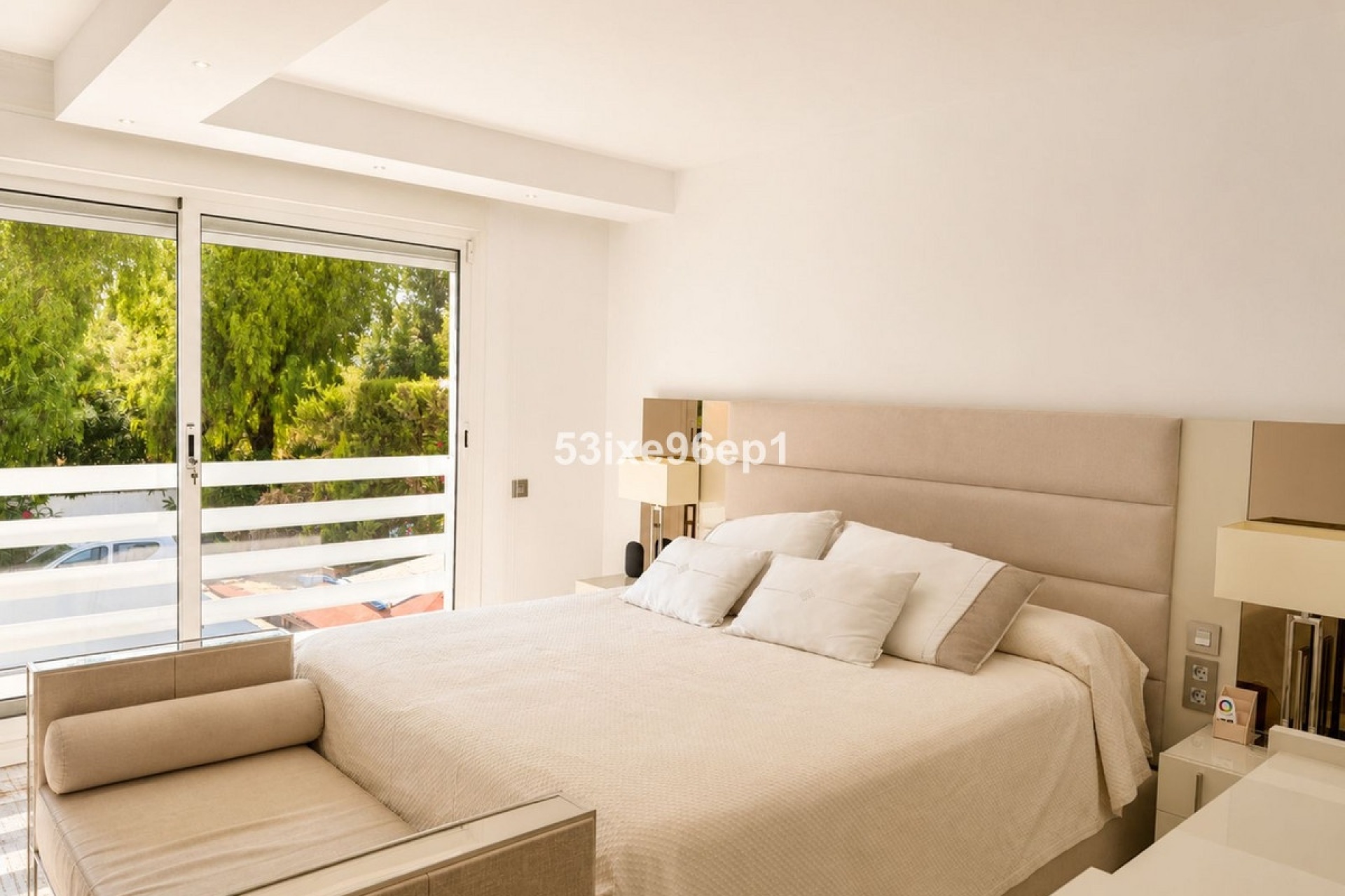 Rynek wtórny - Villa - Marbella - Nueva Andalucía