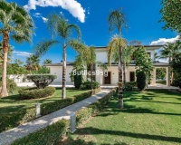 Rynek wtórny - Villa - Marbella - Nueva Andalucía