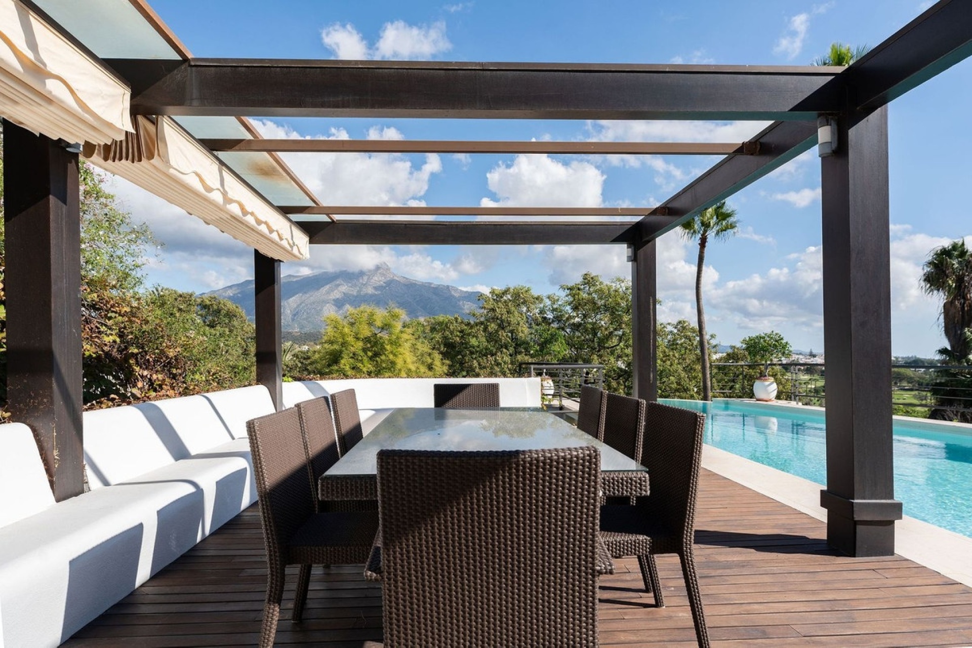 Rynek wtórny - Villa - Marbella - Nueva Andalucía