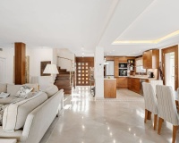 Rynek wtórny - Villa - Marbella - Nueva Andalucía