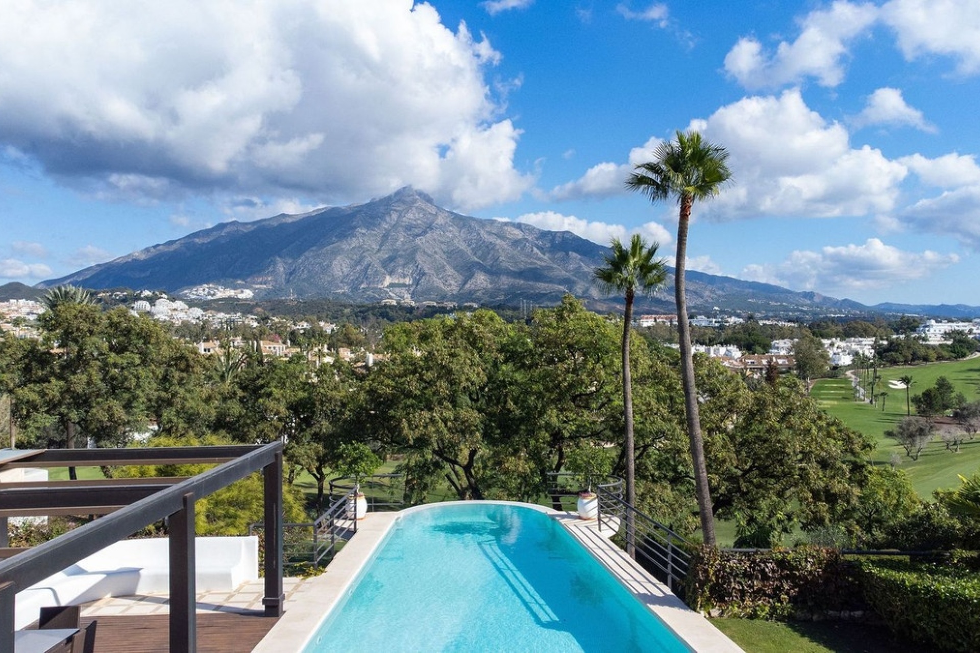 Rynek wtórny - Villa - Marbella - Nueva Andalucía