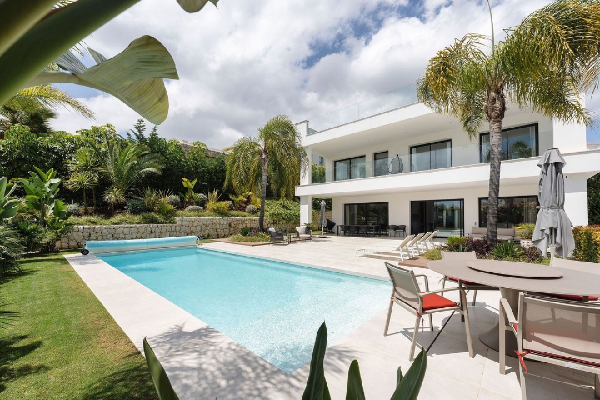 Rynek wtórny - Villa - Marbella - Nueva Andalucía