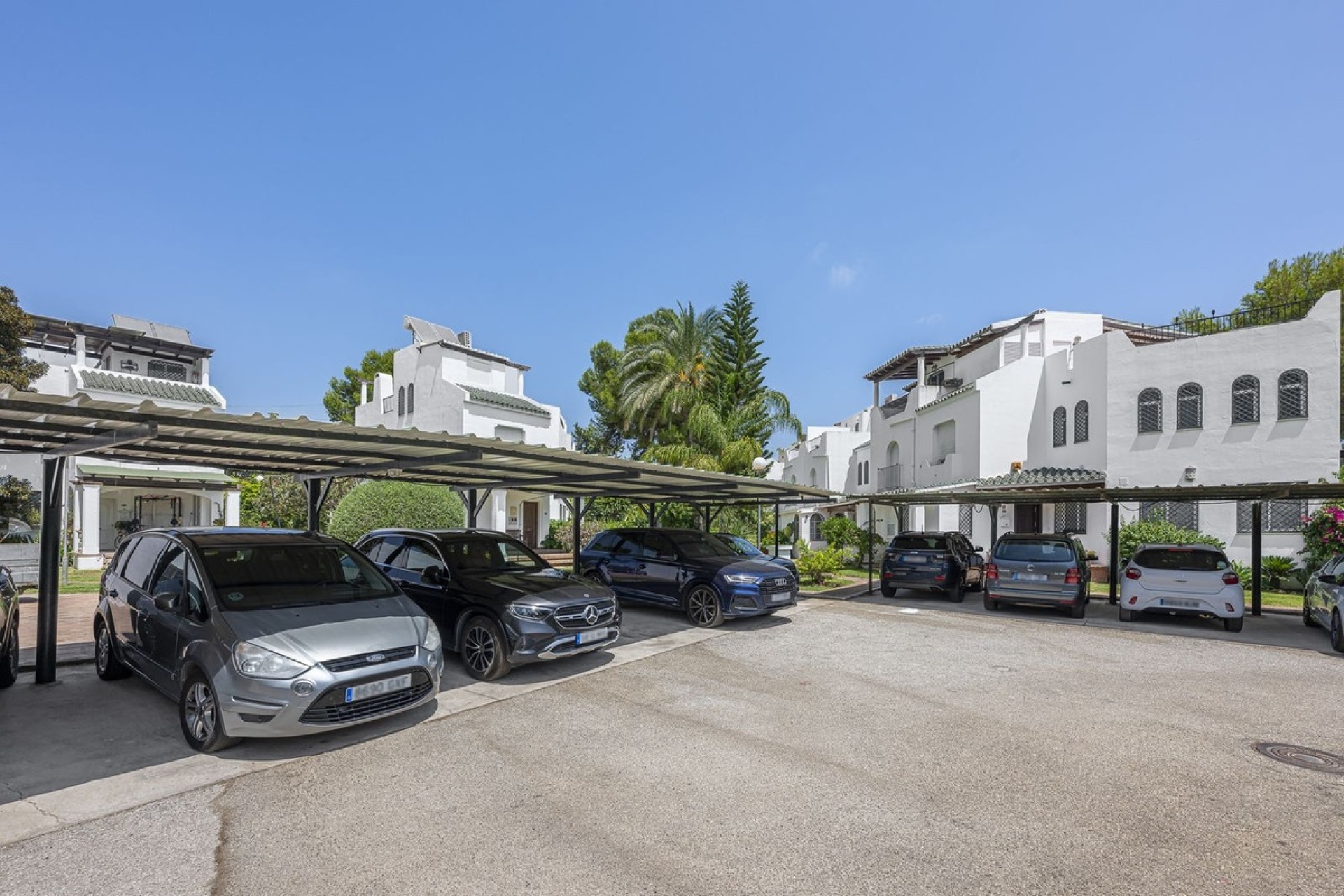 Rynek wtórny - Villa - Marbella - Nueva Andalucía